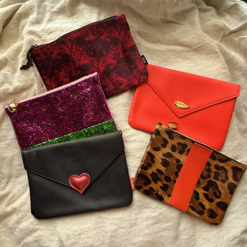 IPSY 5 bags-barely or never used